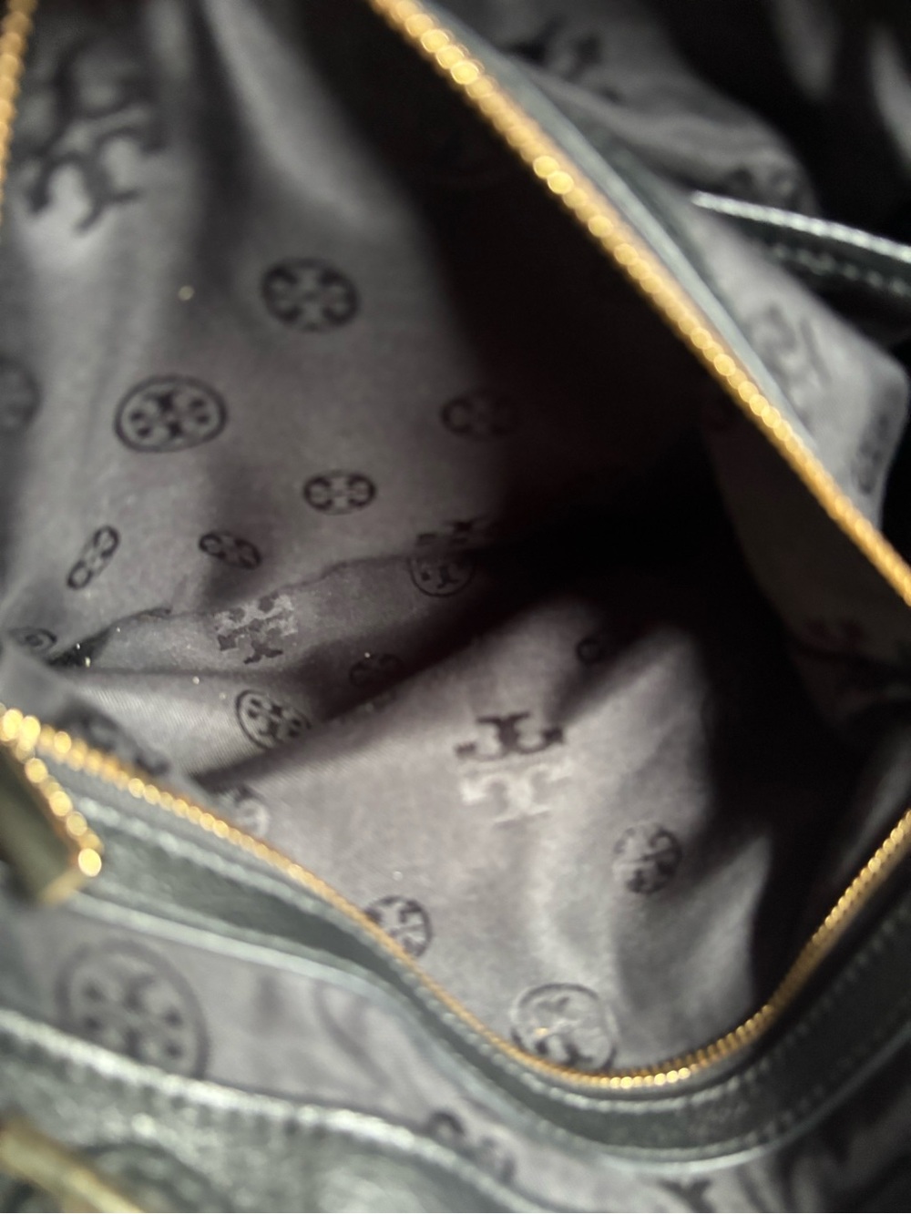 Tory Burch Black Leather Chain-Handle Tote with Gold Hardware - Picture 6 of 7